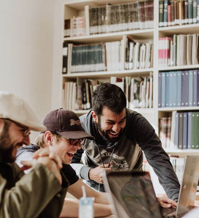 The Master Program in Smart Healthcare Management aims to recruit international students. Students arrive with different backgrounds and different levels of expertise to broaden the thinking of outstanding talents from other countries and to further facilitate innovative research.